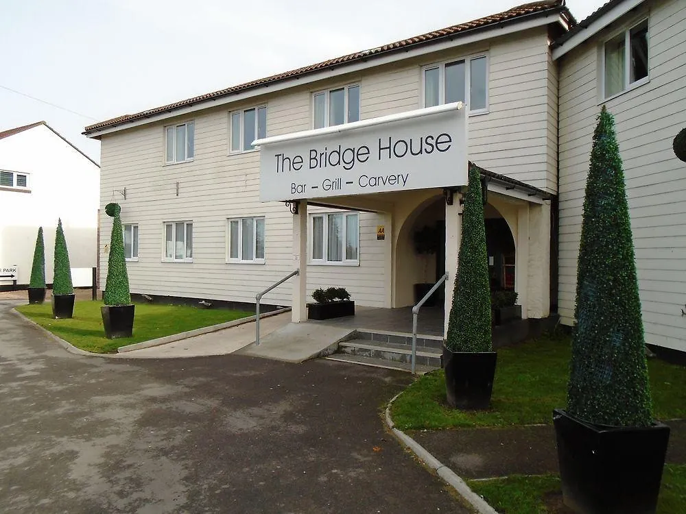 Hotel The Bridge House; BW Signature Collection Ferndown